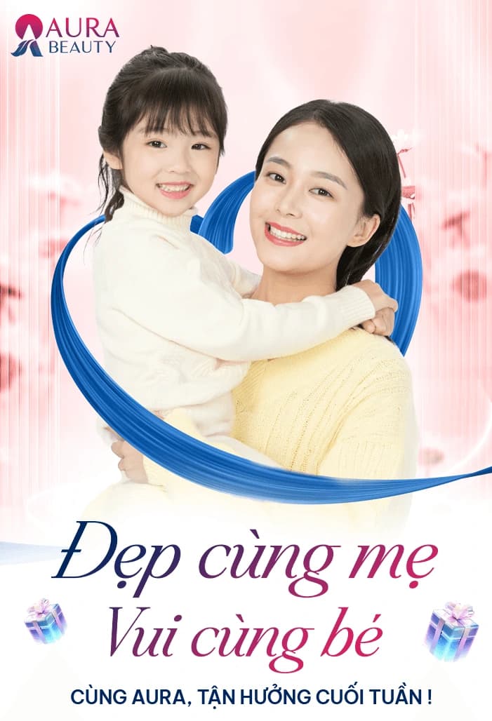 Mẹ thư giãn — Bé nhận quà