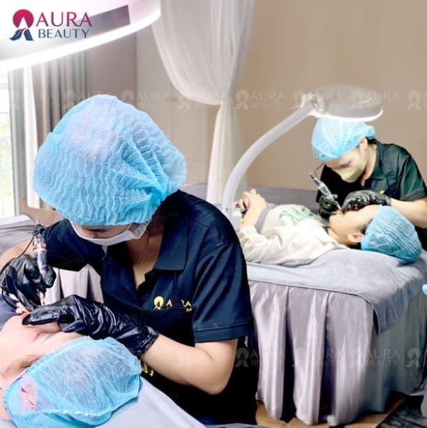 Đội ngũ kỹ thuật viên chuyên môn cao tại Aura