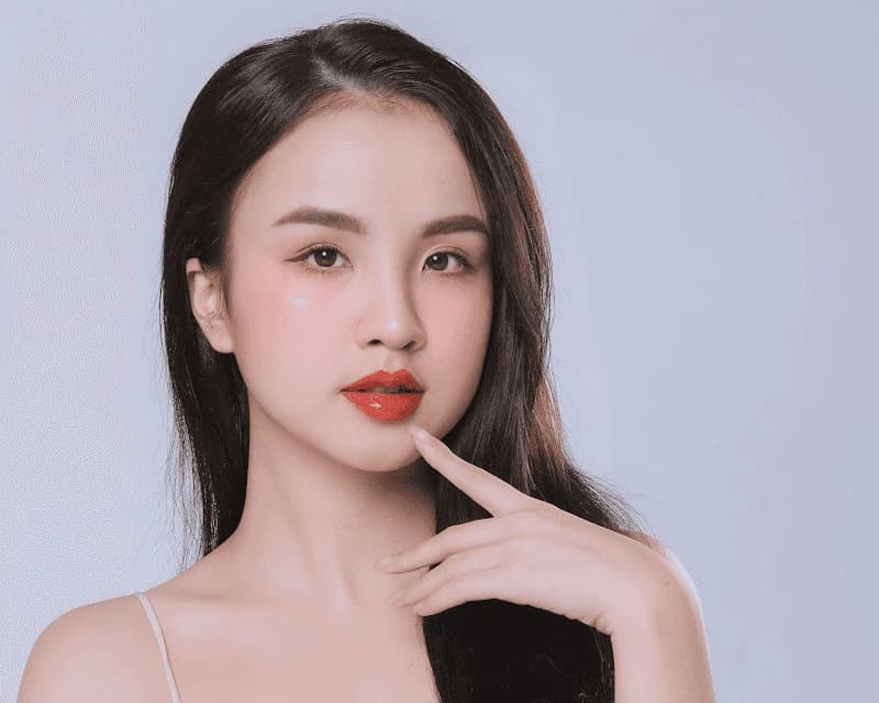 Khử thâm môi hồng cam phù hợp với hầu hết các đối tượng khách hàng