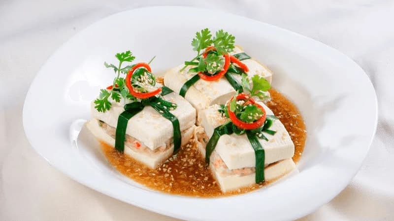 Hoàn toàn có thể ăn đậu phụ sau khi phun môi