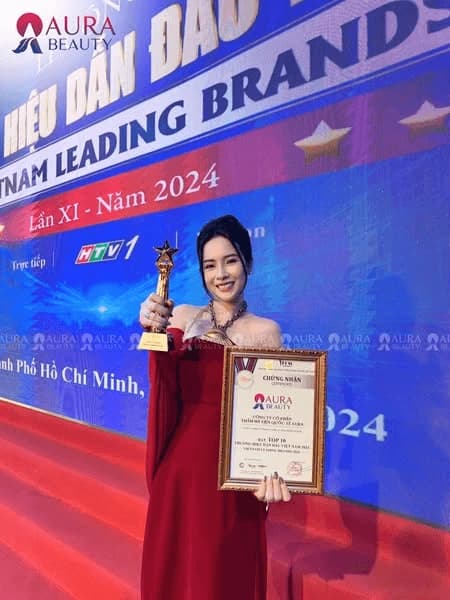 THẨM MỸ VIỆN QUỐC TẾ AURA - CHUỖI 3 NĂM TOP 10 THƯƠNG HIỆU VIỆT NAM XUẤT SẮC